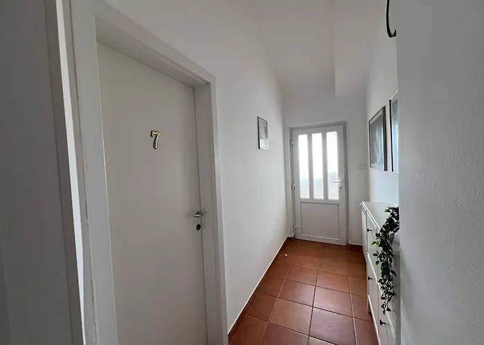 Apartment Bonvenon2volme Apt&room *