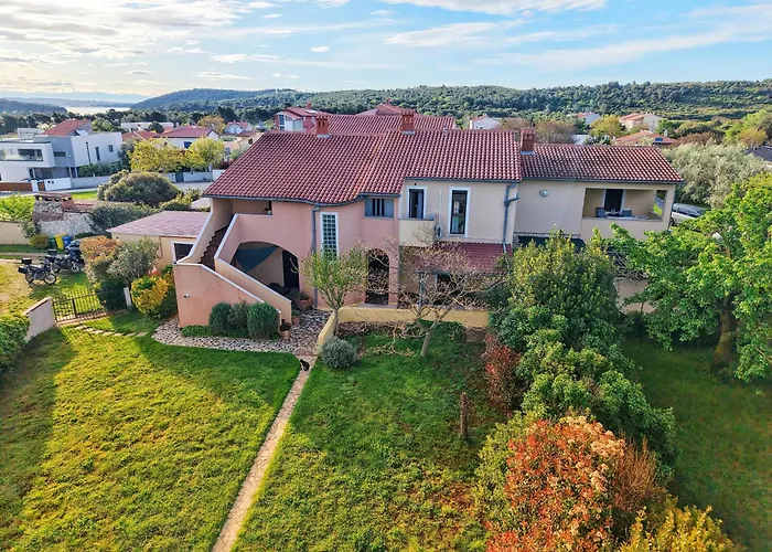 Apartment Bonvenon2volme Apt&room *